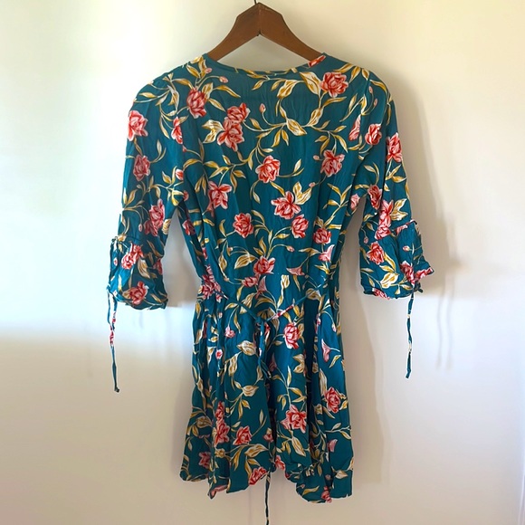 KIVARI Lucia Teal Floral Frill Wrap Mini Dress RRP$190 - Picture 12 of 16